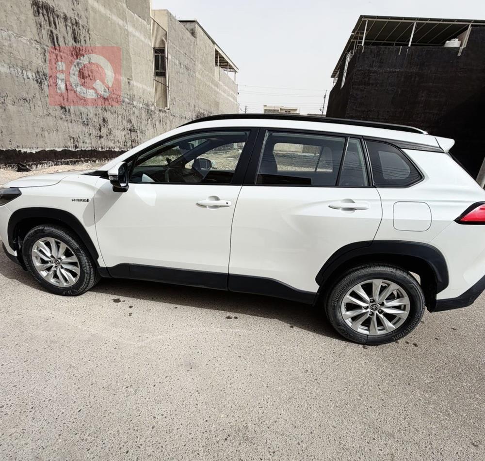 تويوتا كورولا كروس